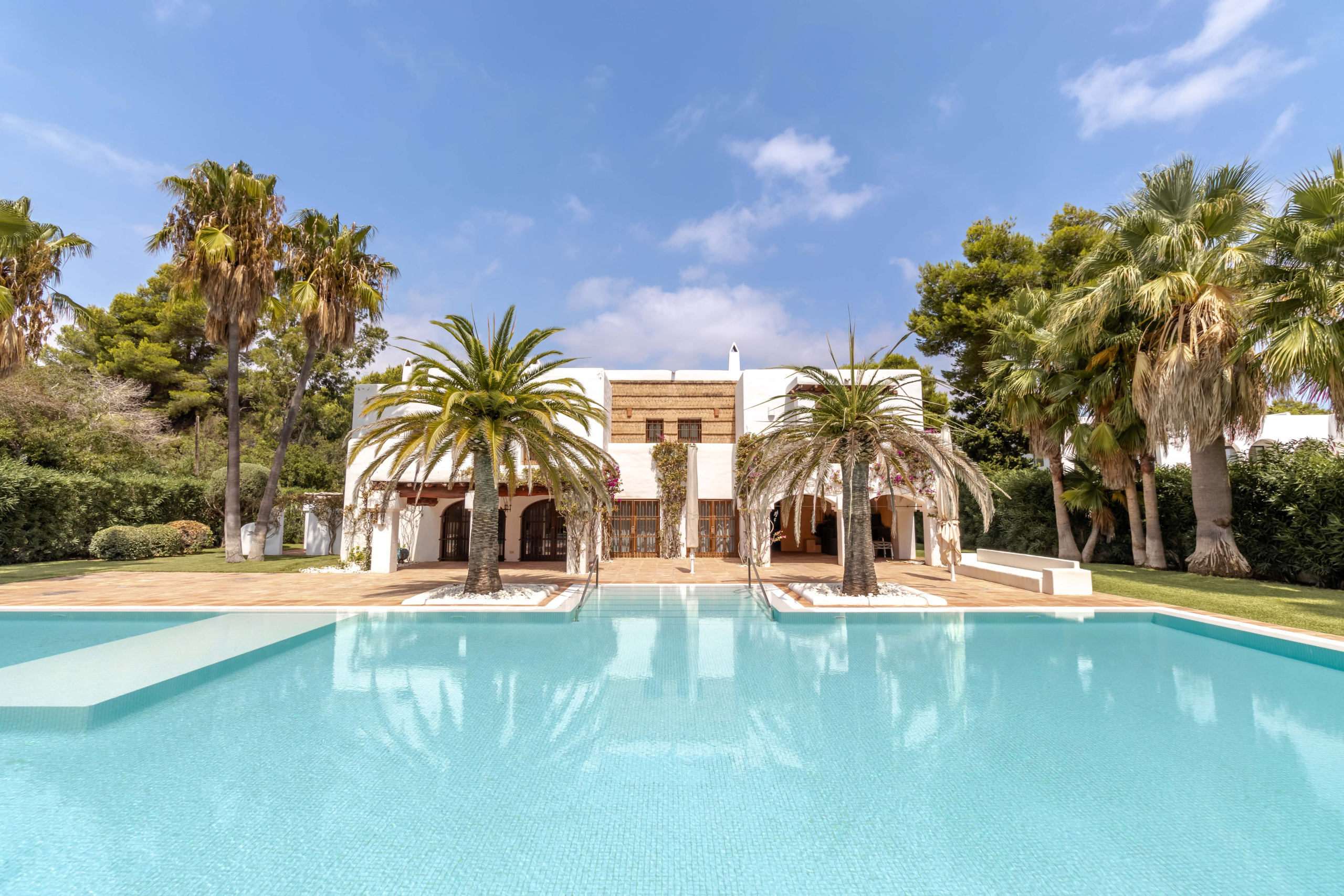 Niu Blau Villa-1